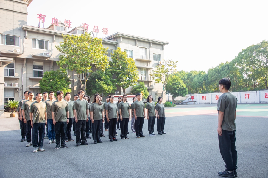 从“单兵”到“铁阵”，沪外小镇中青班封闭集训“磨”出团队凝聚力