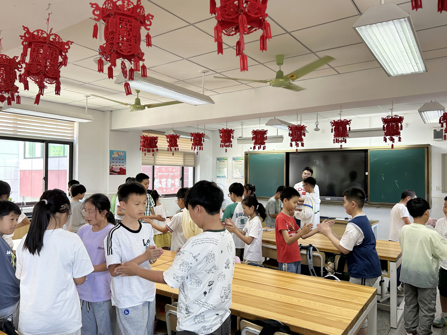 新业态新就业群体子女如何过暑假？金山朱泾开设了专属爱心暑托班