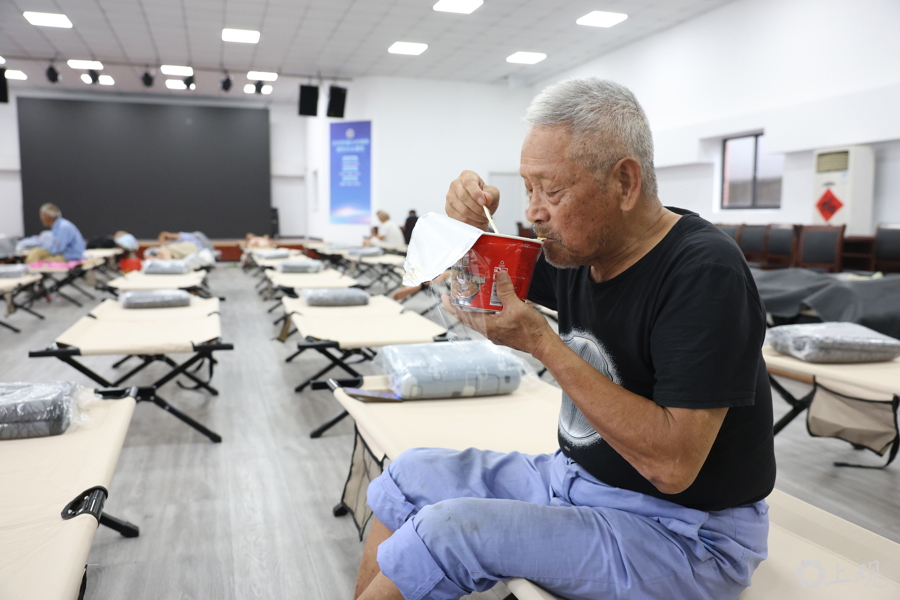 城事“竹节草”今将登陆，金山安置点物资充足，救援队集结待命
