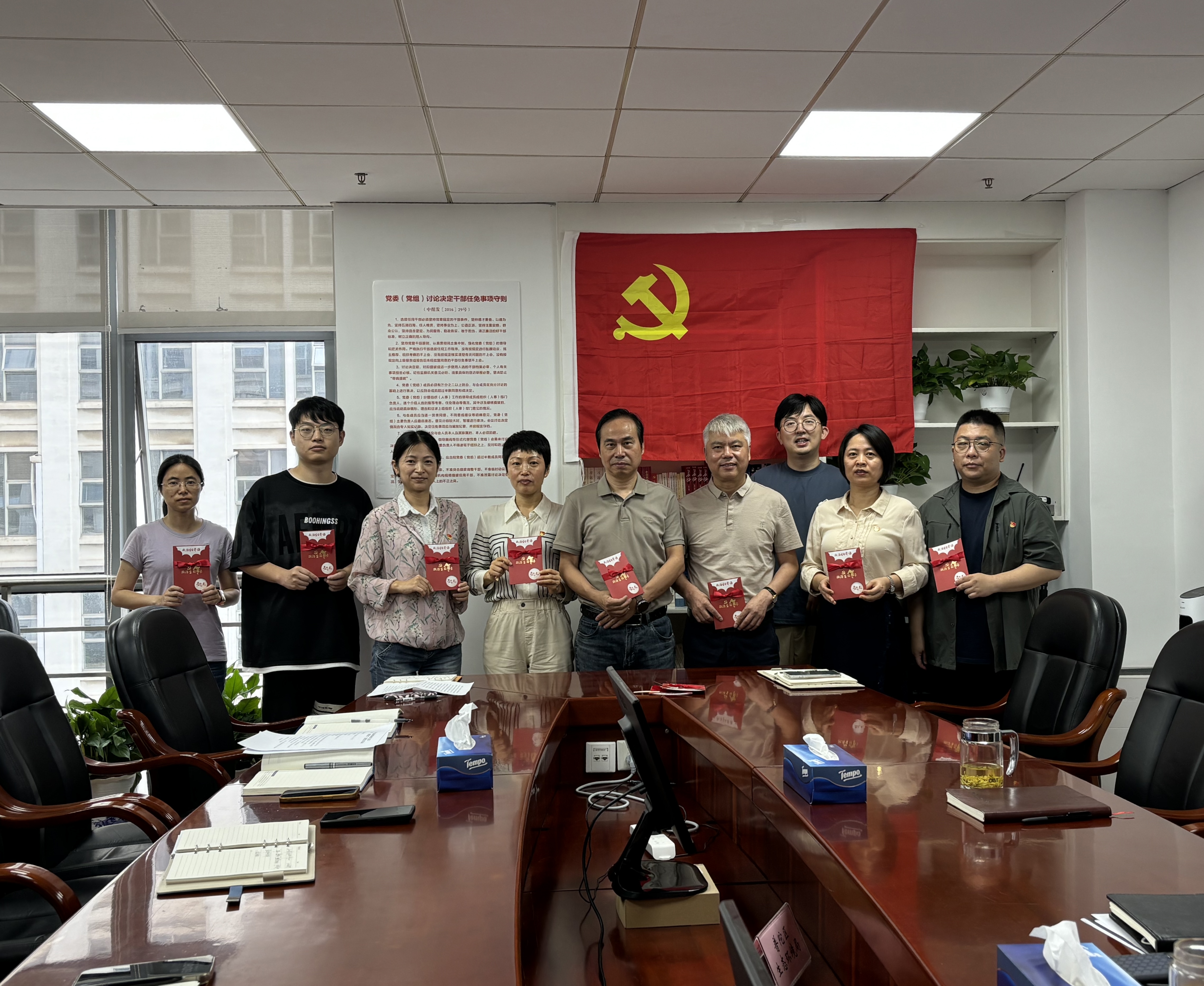 0702_091524_651.jpg 0702_091524_651.jpg