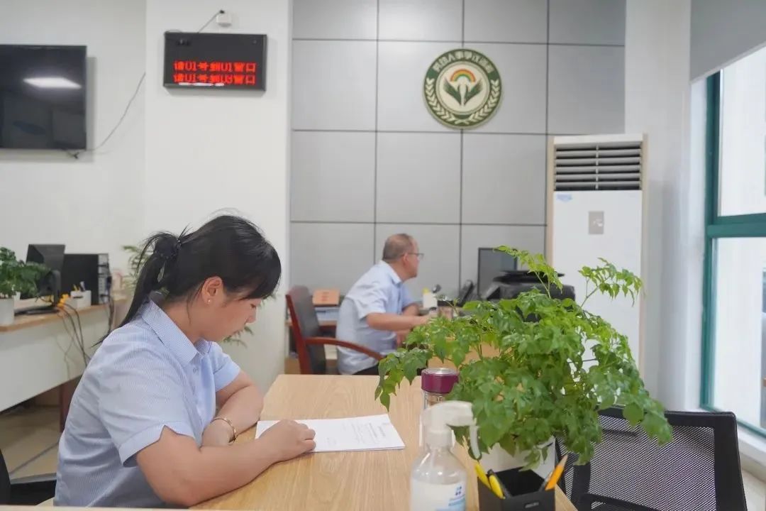 0711_093423_206.jpg 0711_093423_206.jpg