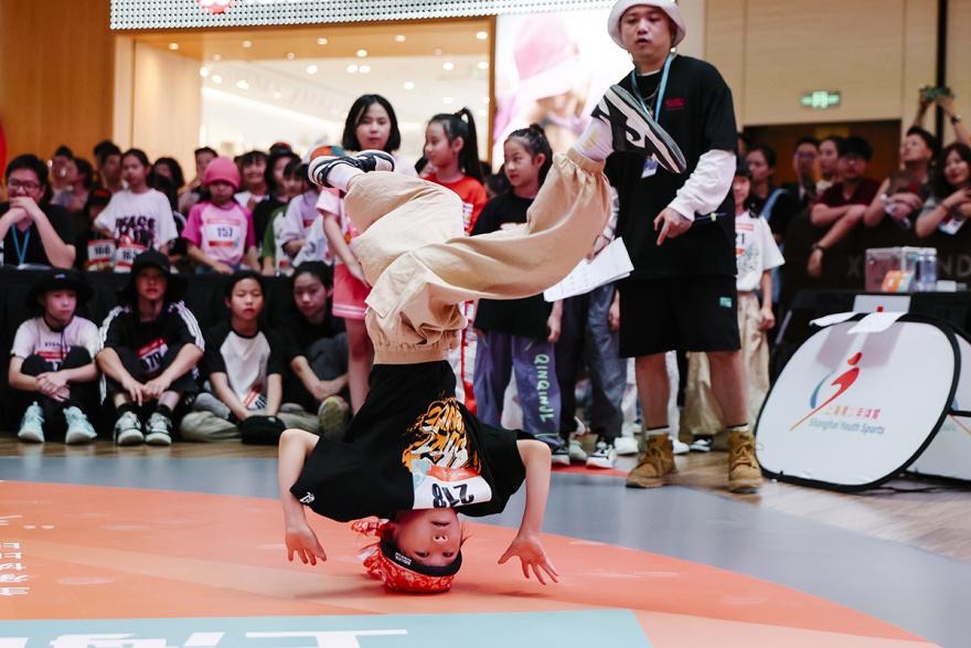 BboyBgirl的盛宴，2024年上海市青少年霹雳舞锦标赛举办