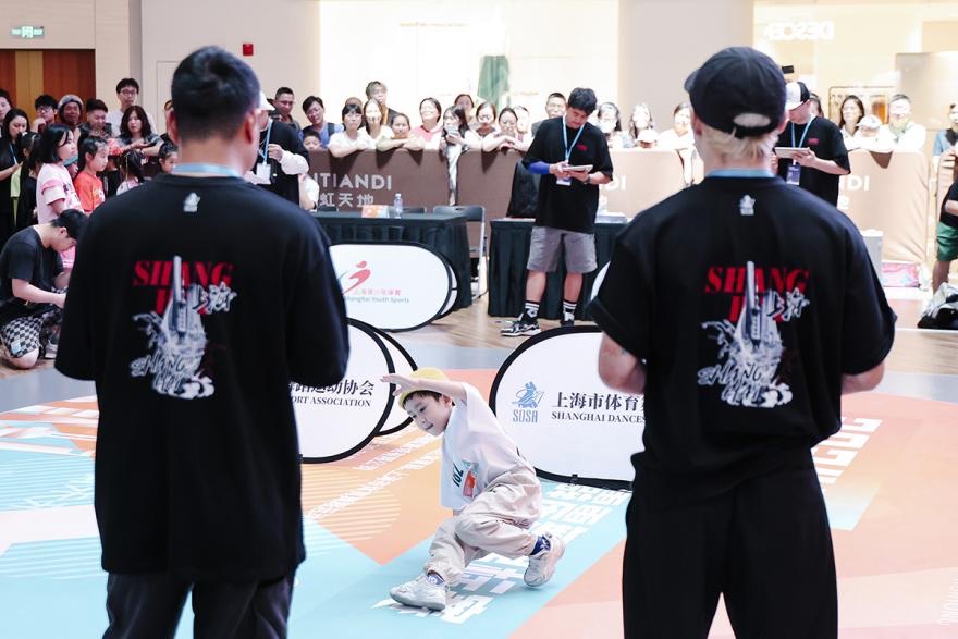 BboyBgirl的盛宴，2024年上海市青少年霹雳舞锦标赛举办