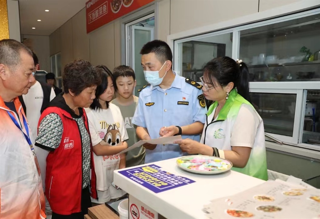 你点我检、你我同查！市平易近化身“食安监视员”共护“舌尖上的平安”