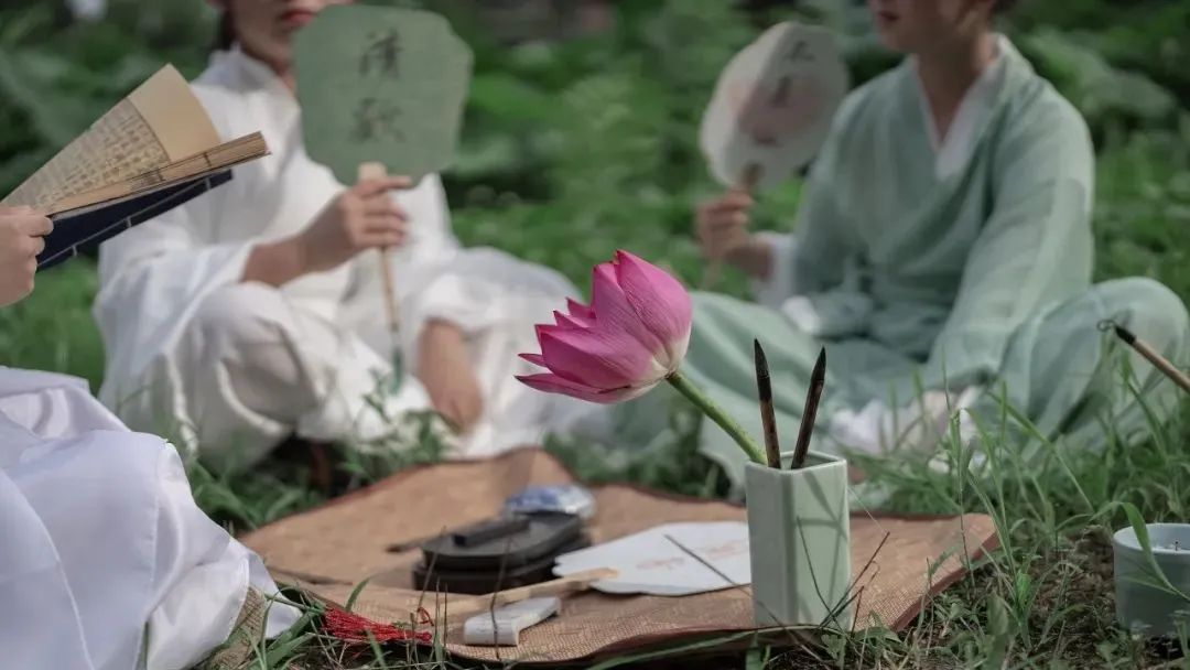 上海一周区情：奥运高潮囊括申城掀起静止风 夏季里的“绿色盛宴”绘出别样美景