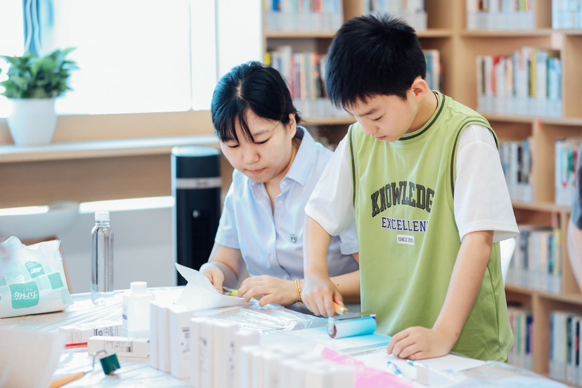 宝山念书月揭幕：书香为邻，走入糊口“书”适圈