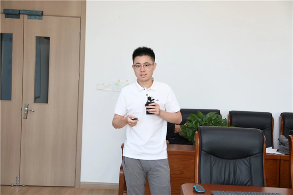 WDCM上传图片 WDCM上传图片