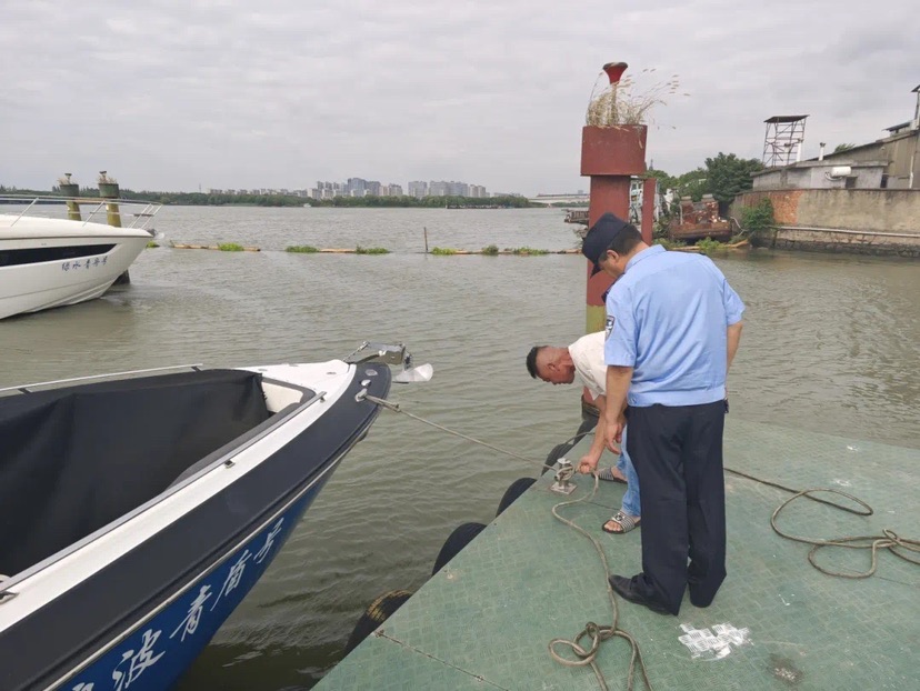 全力应答台风“贝碧嘉” 青浦多措并举筑牢淀山湖水域平安防地