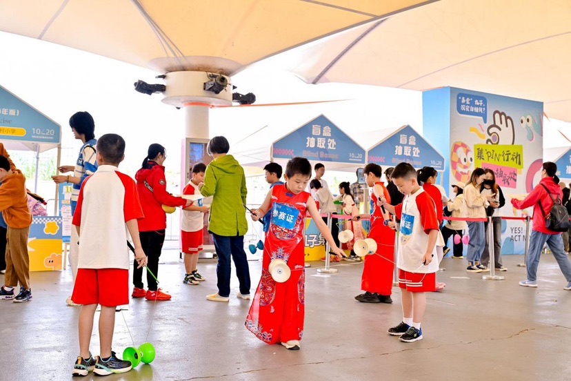 搞堂里的意见意义又归来了，上海市第四届市平易近静止会社区九子总决赛举办