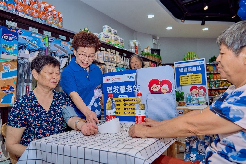 上海延续推动都会更新！从即日起至年末，上海20多门第纪联华陆续焕新进级