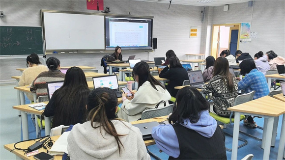 [浦东]上戏附属浦东新世界实验小学_“双新”引领实践 “数” 写教育新篇——学校第二届“新标准、新素养、新活力”青年教师教学比武圆满落幕
