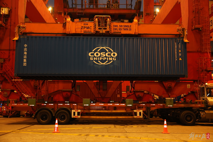 20241218172015_LW9A4989