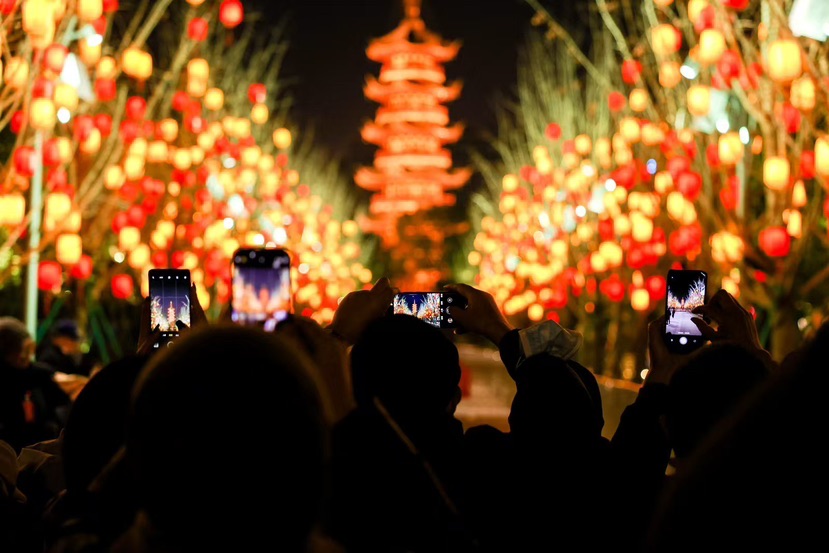 商旅文跨界共呈“迎新年夜餐”  新年第一游开启2025年首波文旅消费高潮