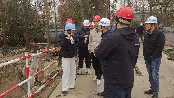 0124_135527081_256.jpg 0124_135527081_256.jpg