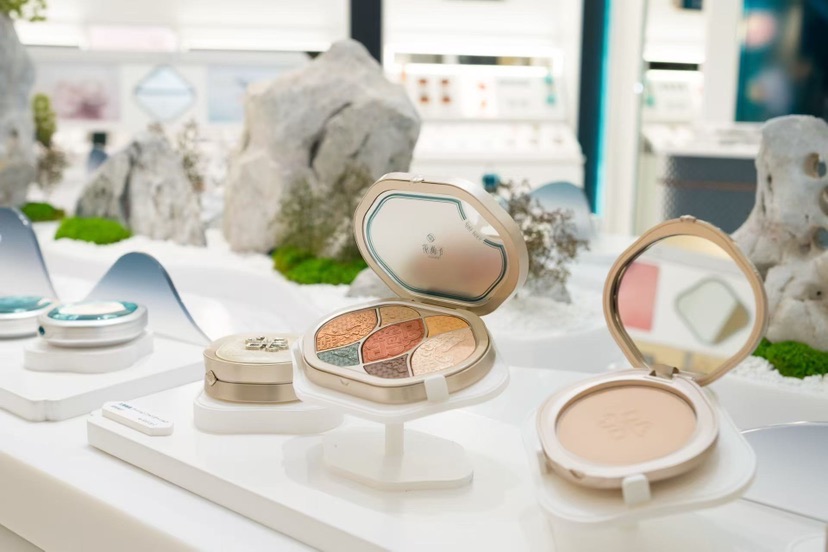 花西子蒙古族印象系列