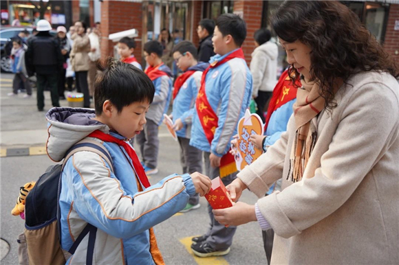 WDCM上传图片 WDCM上传图片