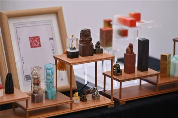 WDCM上传图片 WDCM上传图片