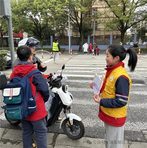 WDCM上传图片 WDCM上传图片