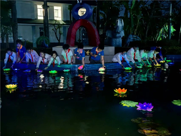 WDCM上传图片 WDCM上传图片