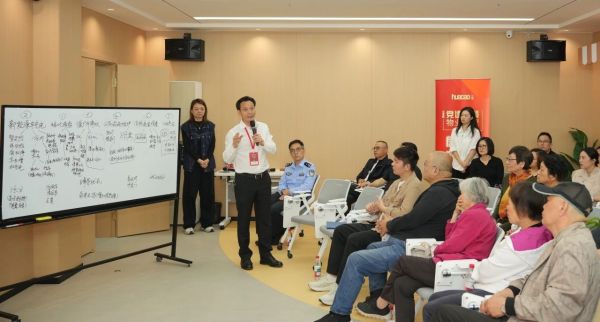 0509_163544996_556.jpg 诸翟南6.jpg