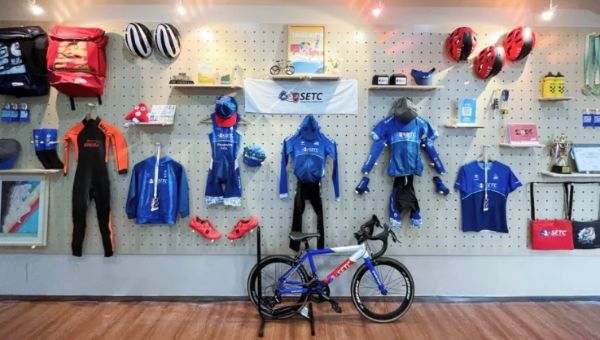 0425_095045714_792.jpg 铁人三项2.png