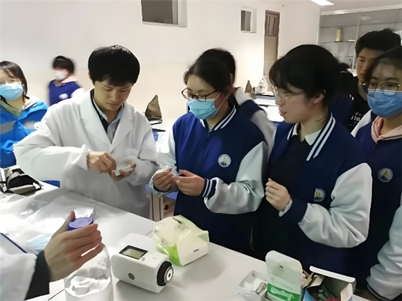 WDCM上传图片 WDCM上传图片