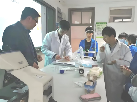 WDCM上传图片 WDCM上传图片