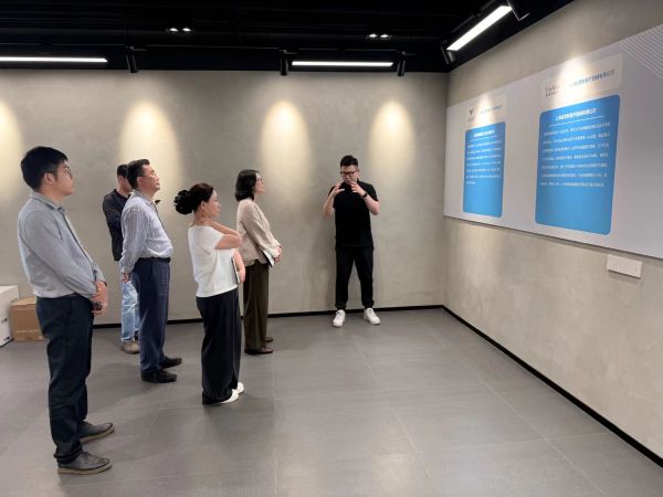 0521_101155494_207.jpg 2.jpg