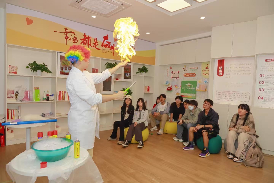 让技术切入社区！邓明街科学和技术节点一直在