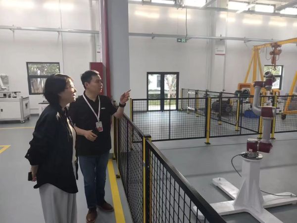 0528_101158397_973.jpg 2.jpg