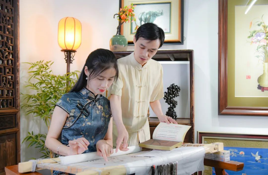 如何通过家庭传统传递接缝和线程？