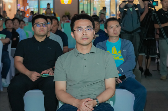 WDCM上传图片 WDCM上传图片