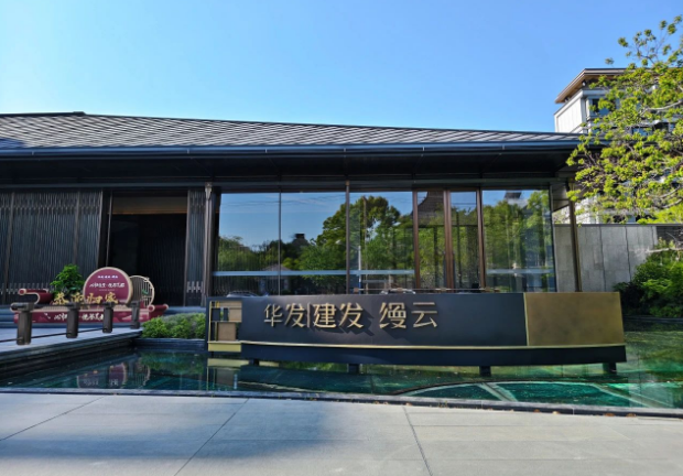 Minhang地区的公共住房项目，许多人都在