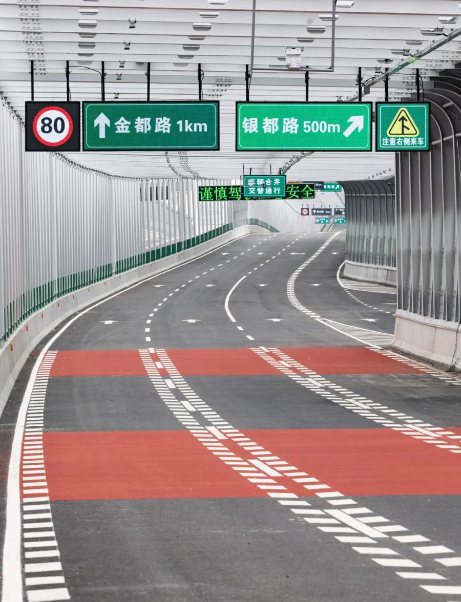 S4上海Jinjin高速公路已被取消，今天可以在交通中