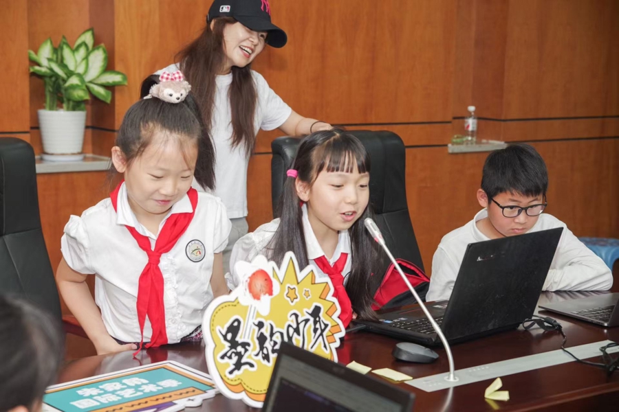 “上海的24次景色”正在从古城飞向世界！小画家已经服用了AI涂料