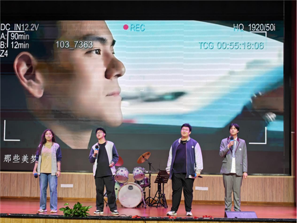 WDCM上传图片 WDCM上传图片