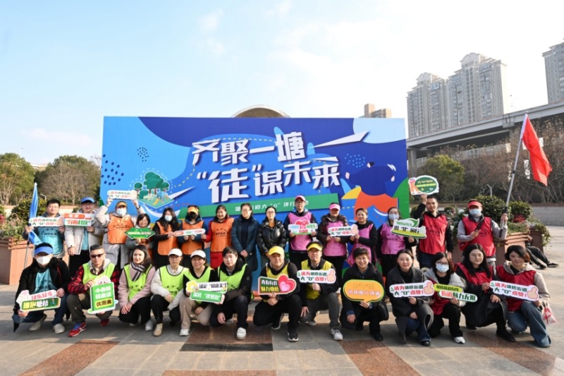 Tangqiao街：年轻人勇敢地领