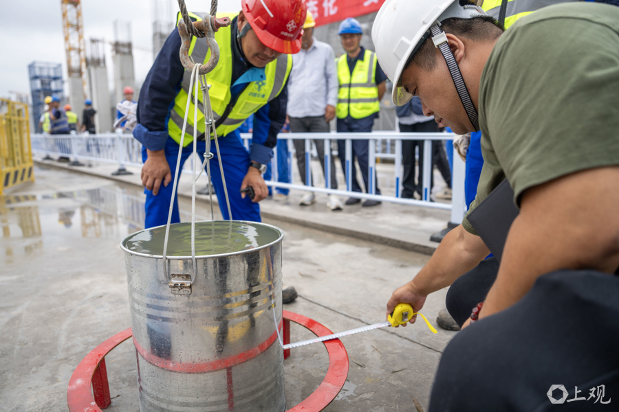 解放日报 孟雨涵 摄20250624_26
