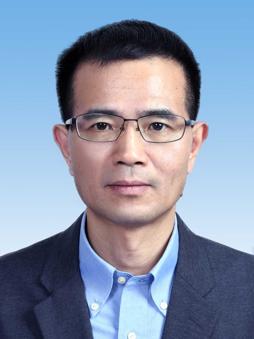 徐伊茂（Yizhou）担任上海