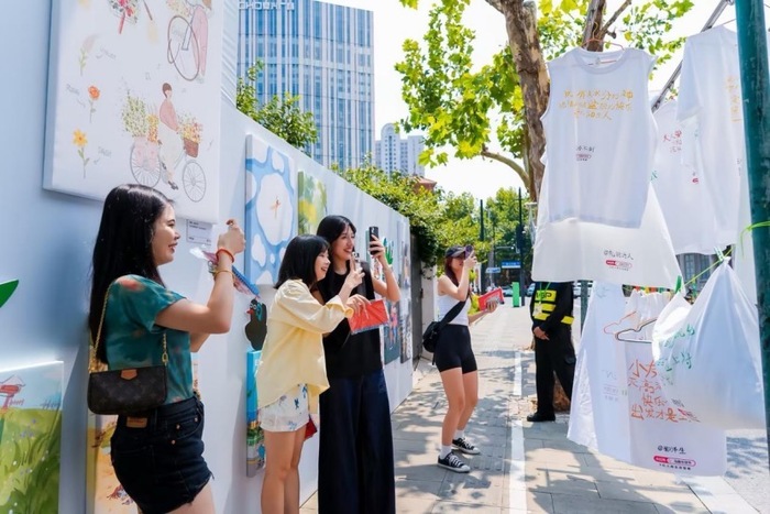 小红书“马路生活节”。图片来源：小红书