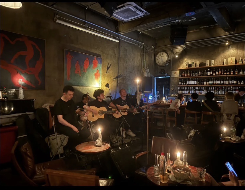 Live乐队演出(来源:商家供图)