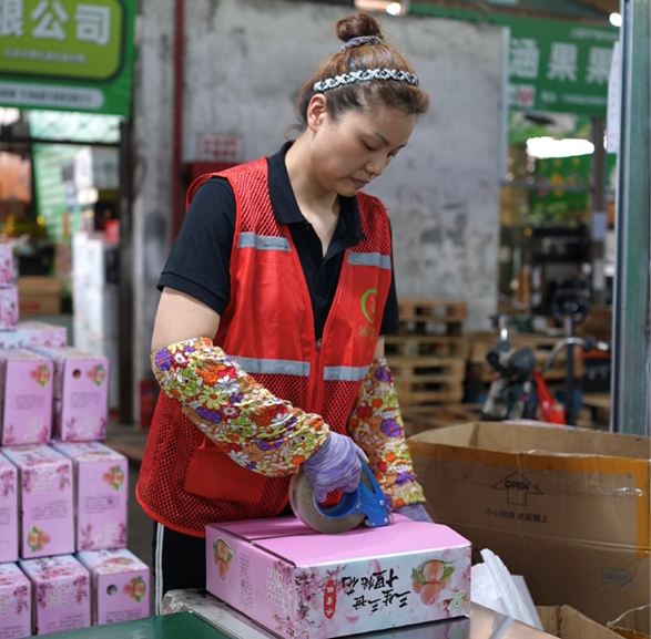 从“看不上”到年销近亿：河南小伙的上海“都市土特产”致富经