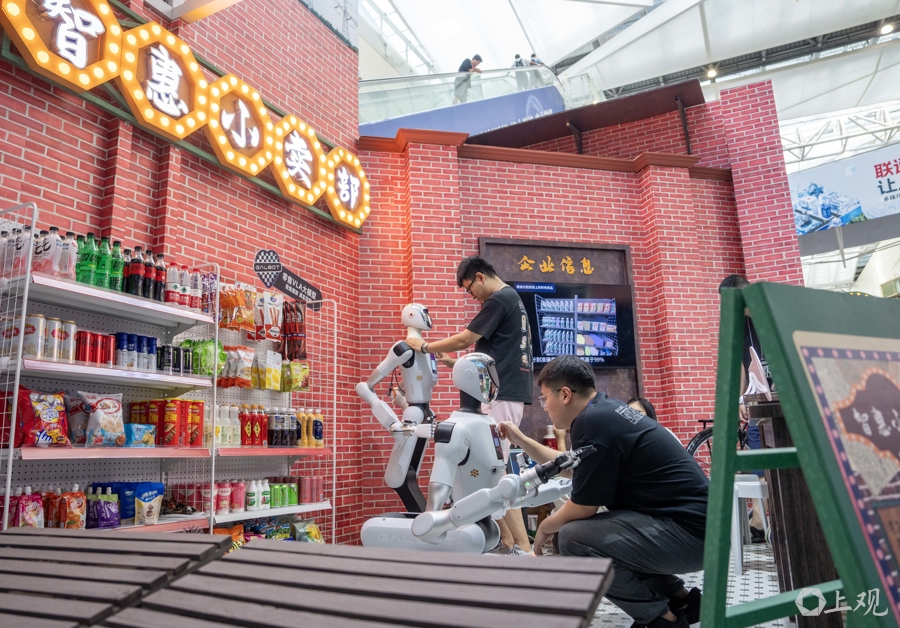 解放日报 孟雨涵 摄20250725_16