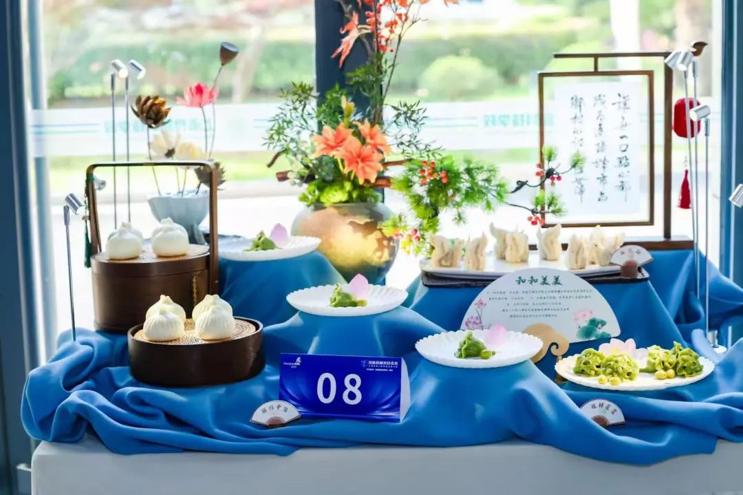 在Putuo熟练才能的肥沃土地上，技能新秀通过才华横溢的创造力发展和继承技能