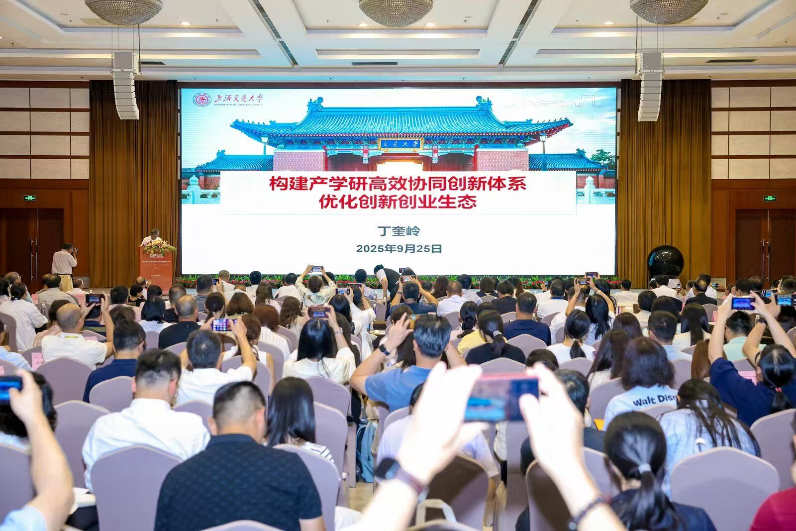 独家开挂“宝宝吃吃吃怎么查别人有没有开挂”详细开挂玩法