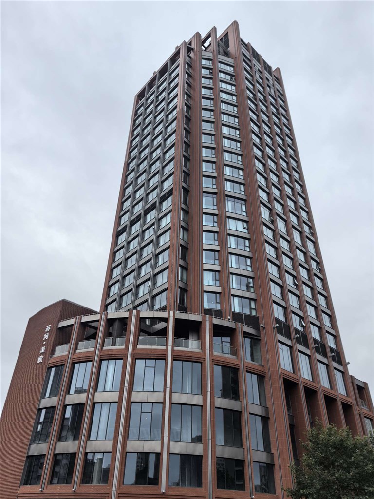 传统商务楼变身人才住所