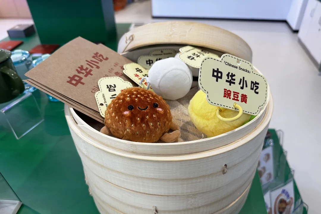 杨浦是否藏有“绿色邮局”?年轻人齐聚打卡,热闹非凡!