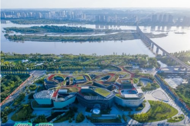 精准筑造未来，智慧开启新征程——中建八局西